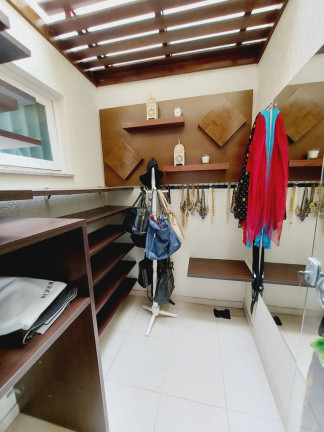 Imagem Casa com 3 Quartos à Venda, 280 m²