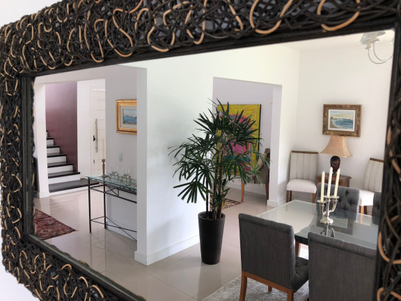Imagem Casa com 3 Quartos à Venda, 254 m² em Jardim Panorâmico - Garopaba