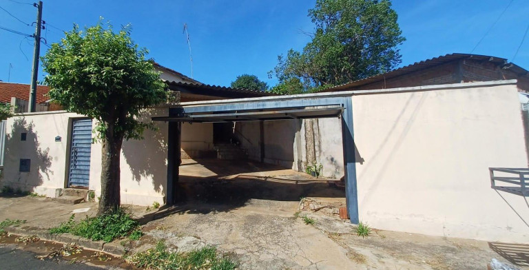 Imagem Casa com 4 Quartos à Venda, em Vila Azevedo - Lins Imagem Casa com 4 Quartos à Venda, em Vila Azevedo - Lins
