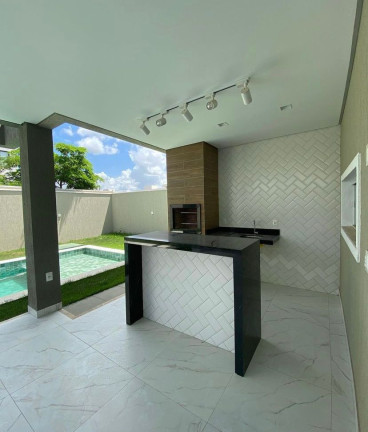 Imagem Casa com 4 Quartos à Venda, 251 m² em Bairro Cidade Alpha - Eusébio Imagem Casa com 4 Quartos à Venda, 251 m² em Bairro Cidade Alpha - Eusébio