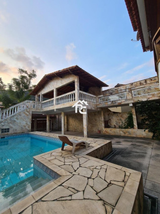 Imagem Casa com 6 Quartos à Venda, 360 m² em Maravista - Niterói Imagem Casa com 6 Quartos à Venda, 360 m² em Maravista - Niterói