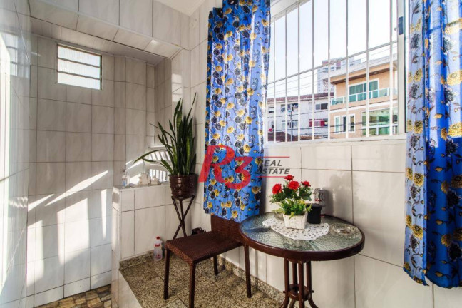 Imagem Casa com 2 Quartos à Venda, 180 m² em Marapé - Santos