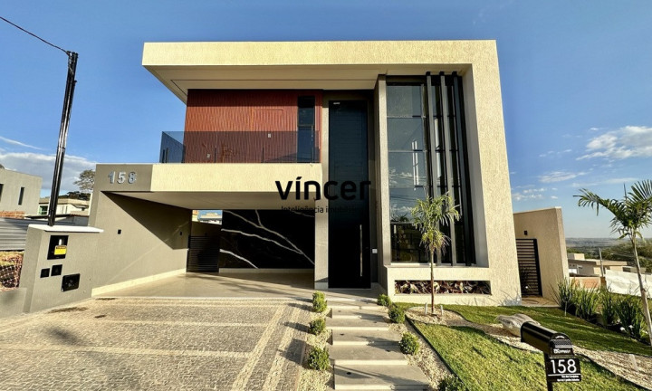 Casa com 4 Quartos à Venda, 239 m² em Jardins Bolonha - Senador Canedo