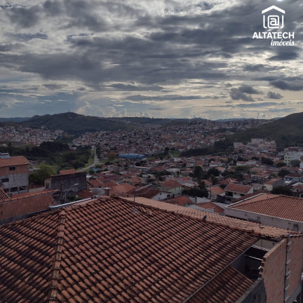 Imagem Casa com 1 Quarto à Venda, 300 m² em Dom Bosco - Poços De Caldas Imagem Casa com 1 Quarto à Venda, 300 m² em Dom Bosco - Poços De Caldas
