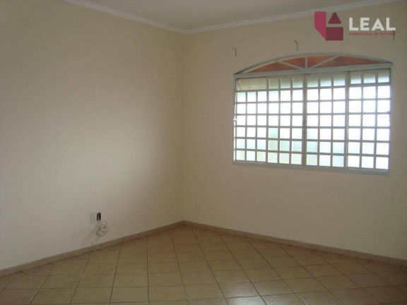 Imagem Casa com 4 Quartos à Venda, 334 m² em Altavile - Pouso Alegre Imagem Casa com 4 Quartos à Venda, 334 m² em Altavile - Pouso Alegre