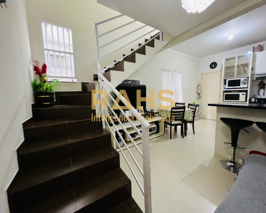 Casa com 3 Quartos à Venda, 80 m² em Boa Vista - Joinville