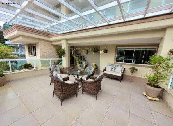 Imagem Casa de Condomínio com 4 Quartos à Venda, 350 m² em Agriões - Teresópolis Imagem Casa de Condomínio com 4 Quartos à Venda, 350 m² em Agriões - Teresópolis