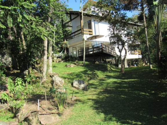Imagem Imóvel com 2 Quartos à Venda, 250 m² em Praia Do Estaleiro - Balneário Camboriú Imagem Imóvel com 2 Quartos à Venda, 250 m² em Praia Do Estaleiro - Balneário Camboriú