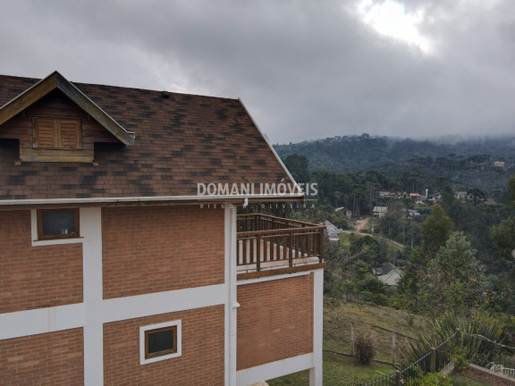Imagem Casa com 4 Quartos à Venda, 212 m² em Região Do Vale Encantado - Campos Do Jordão
