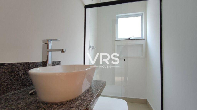 Imagem Casa com 4 Quartos à Venda, 203 m² em Vargem Grande - Teresópolis Imagem Casa com 4 Quartos à Venda, 203 m² em Vargem Grande - Teresópolis