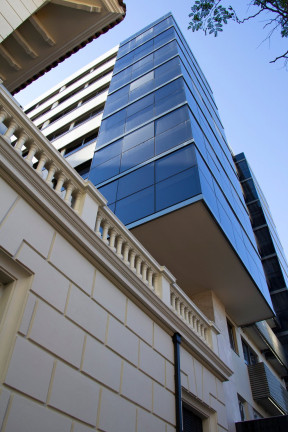 Imagem Apartamento com 2 Quartos à Venda, 85 m² em Moinhos De Vento - Porto Alegre Imagem Apartamento com 2 Quartos à Venda, 85 m² em Moinhos De Vento - Porto Alegre