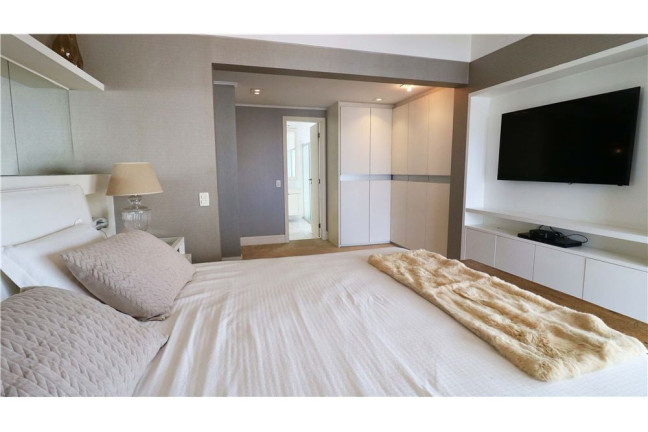 Imagem Apartamento com 4 Quartos à Venda, 401 m² em Vila Suzana - São Paulo Imagem Apartamento com 4 Quartos à Venda, 401 m² em Vila Suzana - São Paulo