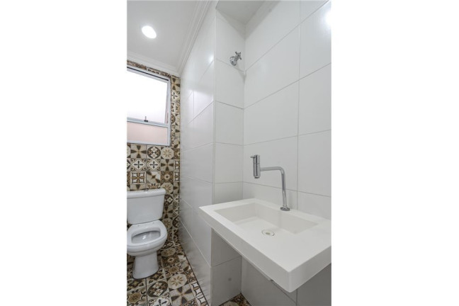 Imagem Casa com 5 Quartos à Venda,  em Planalto Paulista - São Paulo