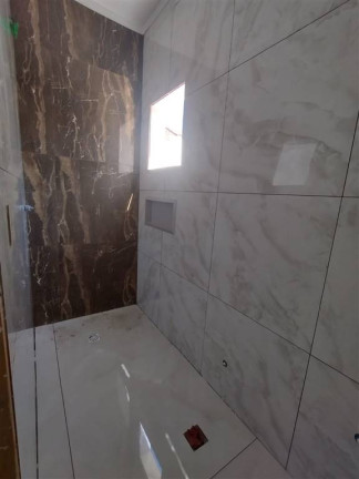 Casa com 2 Quartos à Venda, 90 m² em Balneario Maracana - Praia Grande