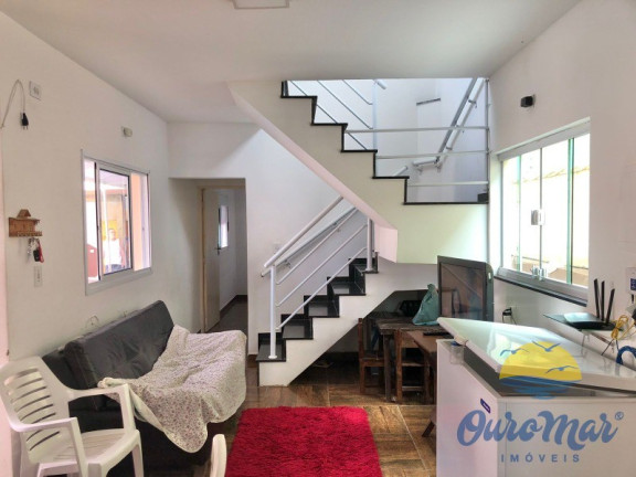 Imagem Casa com 3 Quartos para Alugar ou Temporada, 189 m² em Jardim Das Palmeiras - Itanhaém