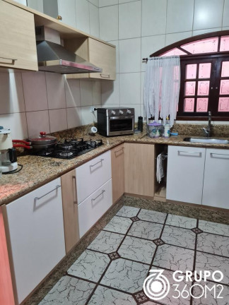 Imagem Casa com 3 Quartos à Venda, 255 m² em Jardim Do Estádio - Santo André Imagem Casa com 3 Quartos à Venda, 255 m² em Jardim Do Estádio - Santo André