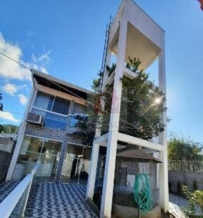 Imagem Casa com 5 Quartos à Venda, 243 m² em Hípica - Porto Alegre Imagem Casa com 5 Quartos à Venda, 243 m² em Hípica - Porto Alegre