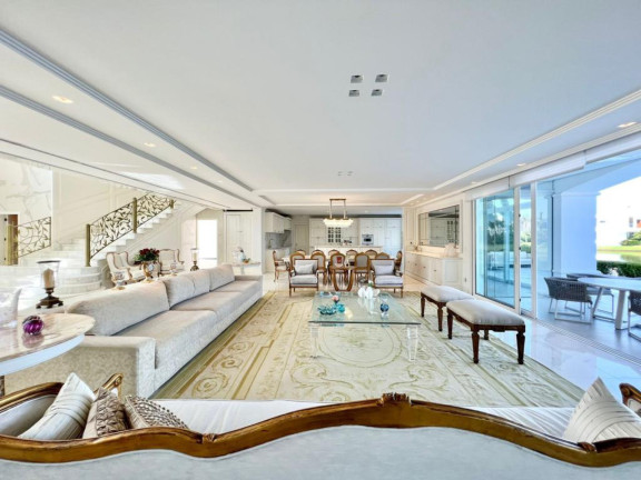 Imagem Casa com 4 Quartos à Venda, 932 m² em Centro - Xangri-la