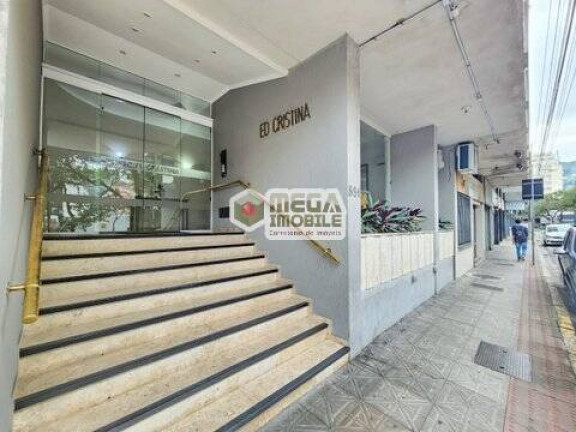 Imagem Apartamento com 2 Quartos à Venda, 69 m² em Centro - Florianópolis