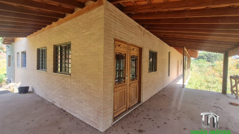 Imóvel com 3 Quartos à Venda,  em Arara Dos Pereiras - Bragança Paulista