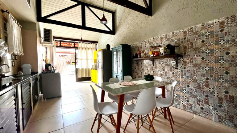 Imagem Casa com 3 Quartos à Venda, 98 m² em Balneário Ipanema - Pontal Do Paraná Imagem Casa com 3 Quartos à Venda, 98 m² em Balneário Ipanema - Pontal Do Paraná