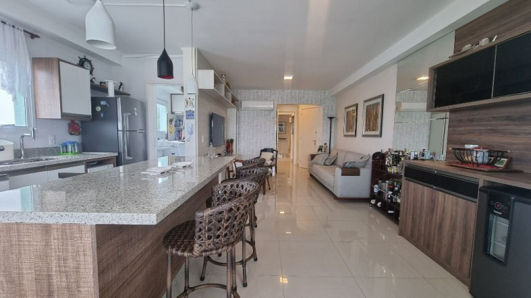 Imagem Apartamento com 3 Quartos à Venda, 117 m² em Enseada - Guarujá Imagem Apartamento com 3 Quartos à Venda, 117 m² em Enseada - Guarujá