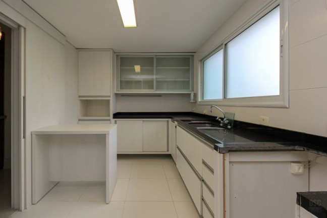 Imagem Imóvel com 3 Quartos à Venda, 165 m² em Bela Vista - Porto Alegre Imagem Imóvel com 3 Quartos à Venda, 165 m² em Bela Vista - Porto Alegre