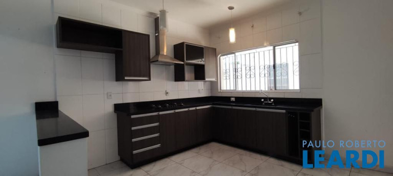Imagem Casa com 4 Quartos à Venda, 480 m² em Vila Assunção - Santo André Imagem Casa com 4 Quartos à Venda, 480 m² em Vila Assunção - Santo André