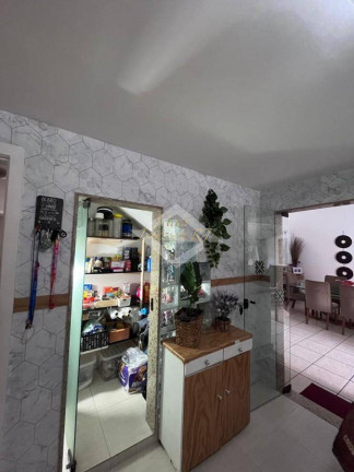 Imagem Casa com 5 Quartos à Venda, 310 m² em Itaipu - Niterói