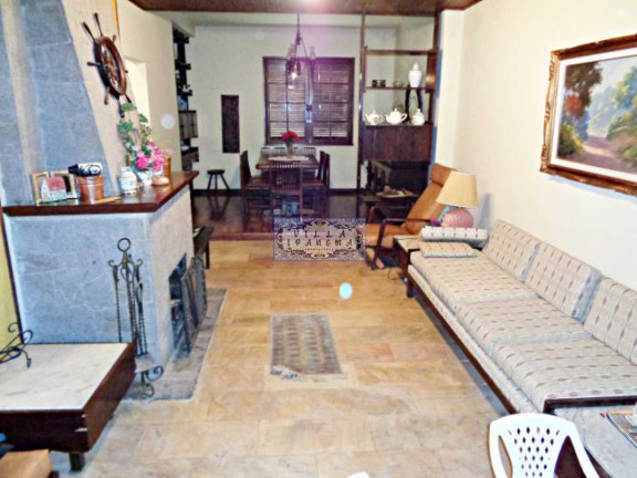 Imagem Imóvel com 6 Quartos à Venda, 180 m² em Alto - Teresópolis