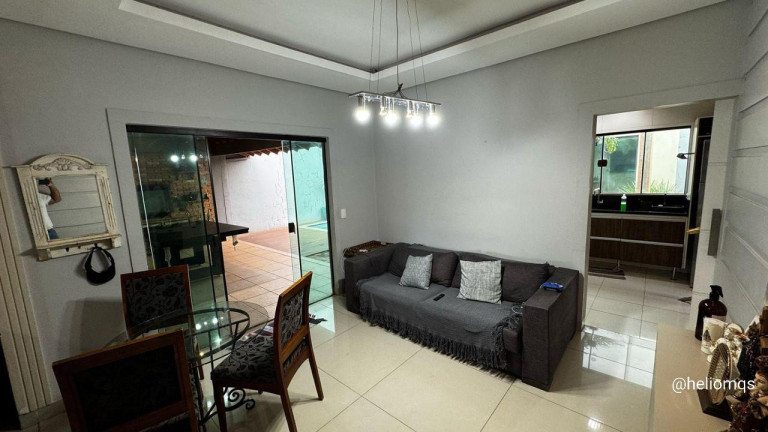 Imagem Casa com 3 Quartos à Venda, 356 m² em Parque Residencial Rita Vieira - Campo Grande Imagem Casa com 3 Quartos à Venda, 356 m² em Parque Residencial Rita Vieira - Campo Grande