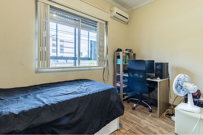 Imagem Apartamento com 3 Quartos à Venda, 134 m² em Vila Ipiranga - Porto Alegre