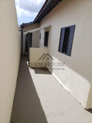 Imagem Casa com 3 Quartos à Venda, 130 m² em Jardim Palos Verdes - Botucatu