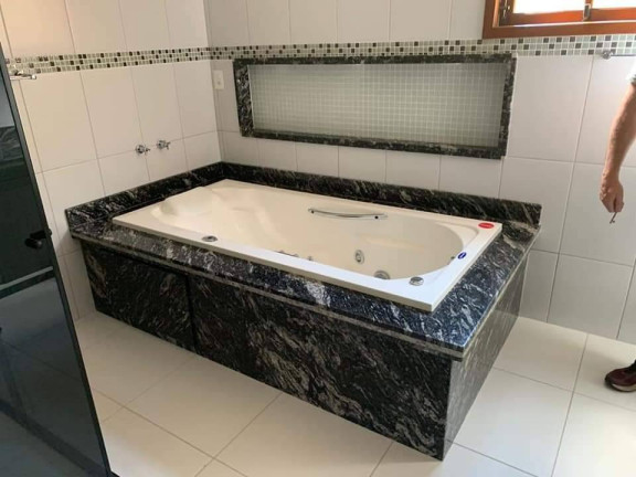 Imagem Casa com 3 Quartos à Venda, 1 m² em Nova Suíça - Nova Friburgo