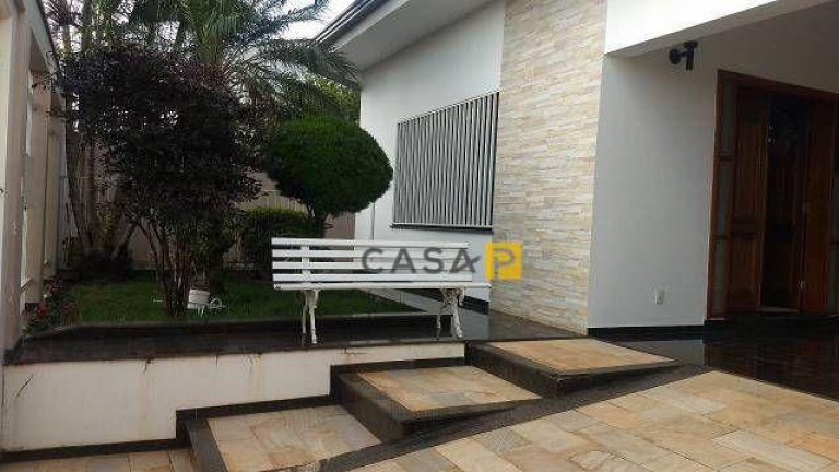 Casa com 3 Quartos à Venda, 220 m² em Residencial Furlan - Santa Bárbara D'oeste