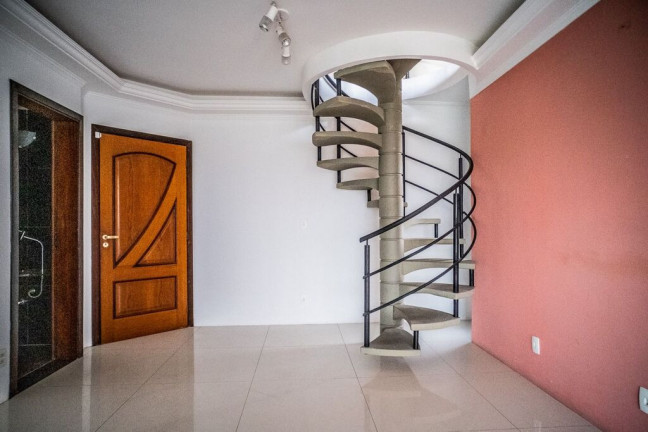 Imagem Cobertura com 3 Quartos à Venda, 255 m² em Jardim Itu - Porto Alegre