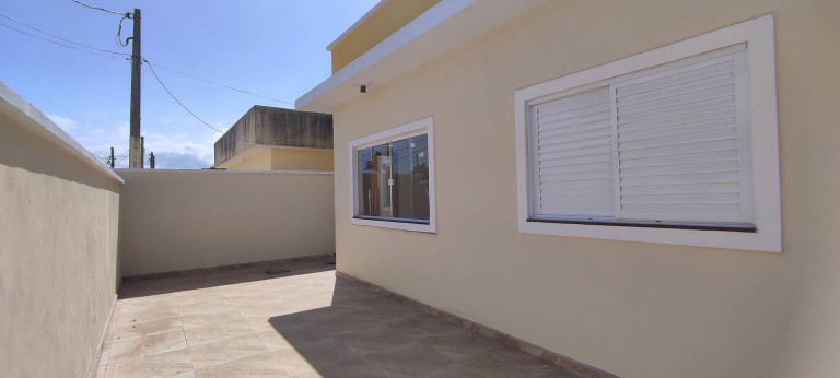 Imagem Casa com 2 Quartos à Venda, 144 m² em Vila Romar - Peruíbe Imagem Casa com 2 Quartos à Venda, 144 m² em Vila Romar - Peruíbe
