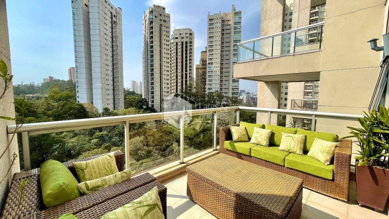 Imagem Apartamento com 2 Quartos à Venda, 142 m² em Parque Do Morumbi - São Paulo