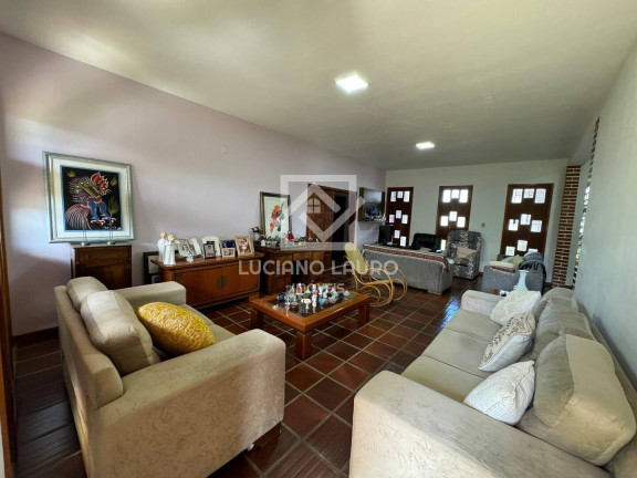 Imagem Casa com 3 Quartos à Venda, 392 m² em Candeias - Vitória Da Conquista Imagem Casa com 3 Quartos à Venda, 392 m² em Candeias - Vitória Da Conquista
