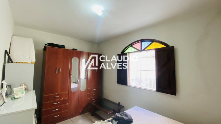 Imagem Casa com 4 Quartos à Venda, 200 m² em Santa Mônica - Feira De Santana