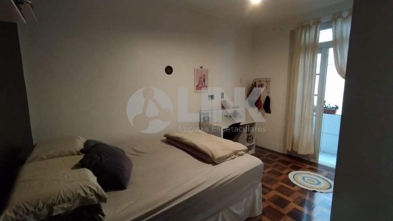 Imagem Apartamento com 2 Quartos à Venda, 73 m² em Santana - Porto Alegre Imagem Apartamento com 2 Quartos à Venda, 73 m² em Santana - Porto Alegre