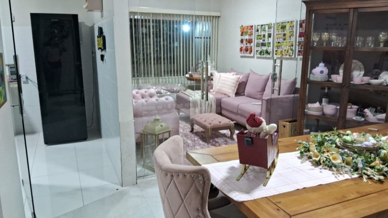 Imagem Casa com 4 Quartos à Venda, 190 m² em Parque 10 De Novembro - Manaus