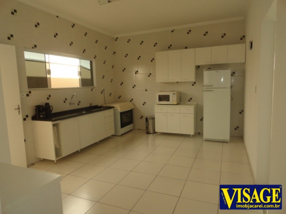 Imagem Casa com 3 Quartos à Venda, 255 m² em Vila Branca - Jacareí