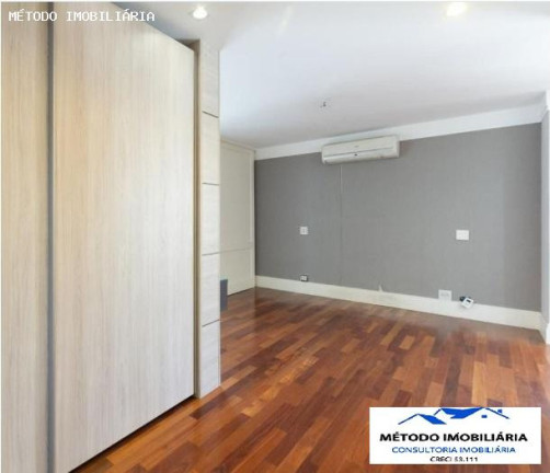 Imagem Imóvel com 3 Quartos à Venda, 272 m² em Moema - São Paulo Imagem Imóvel com 3 Quartos à Venda, 272 m² em Moema - São Paulo