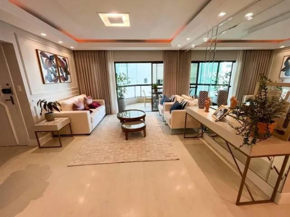 Apartamento com 3 Quartos à Venda, 210 m² em Centro - Balneário Camboriú