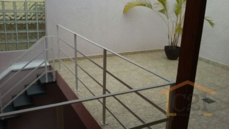 Imagem Sobrado com 3 Quartos à Venda, 250 m² em água Fria - São Paulo