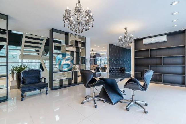 Imagem Casa com 4 Quartos à Venda, 751 m² em Jardim Social - Curitiba Imagem Casa com 4 Quartos à Venda, 751 m² em Jardim Social - Curitiba