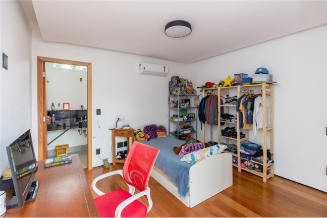 Imagem Casa com 4 Quartos à Venda,  em Parque Colonial - São Paulo