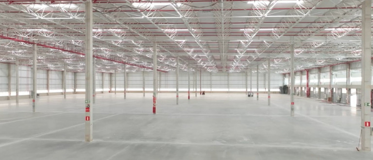 Imagem Imóvel para Alugar, 8.342 m² em Quinhaú - Embu Das Artes Imagem Imóvel para Alugar, 8.342 m² em Quinhaú - Embu Das Artes