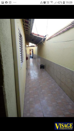 Imagem Casa com 2 Quartos à Venda, em Jd. Emilia - Jacareí Imagem Casa com 2 Quartos à Venda, em Jd. Emilia - Jacareí